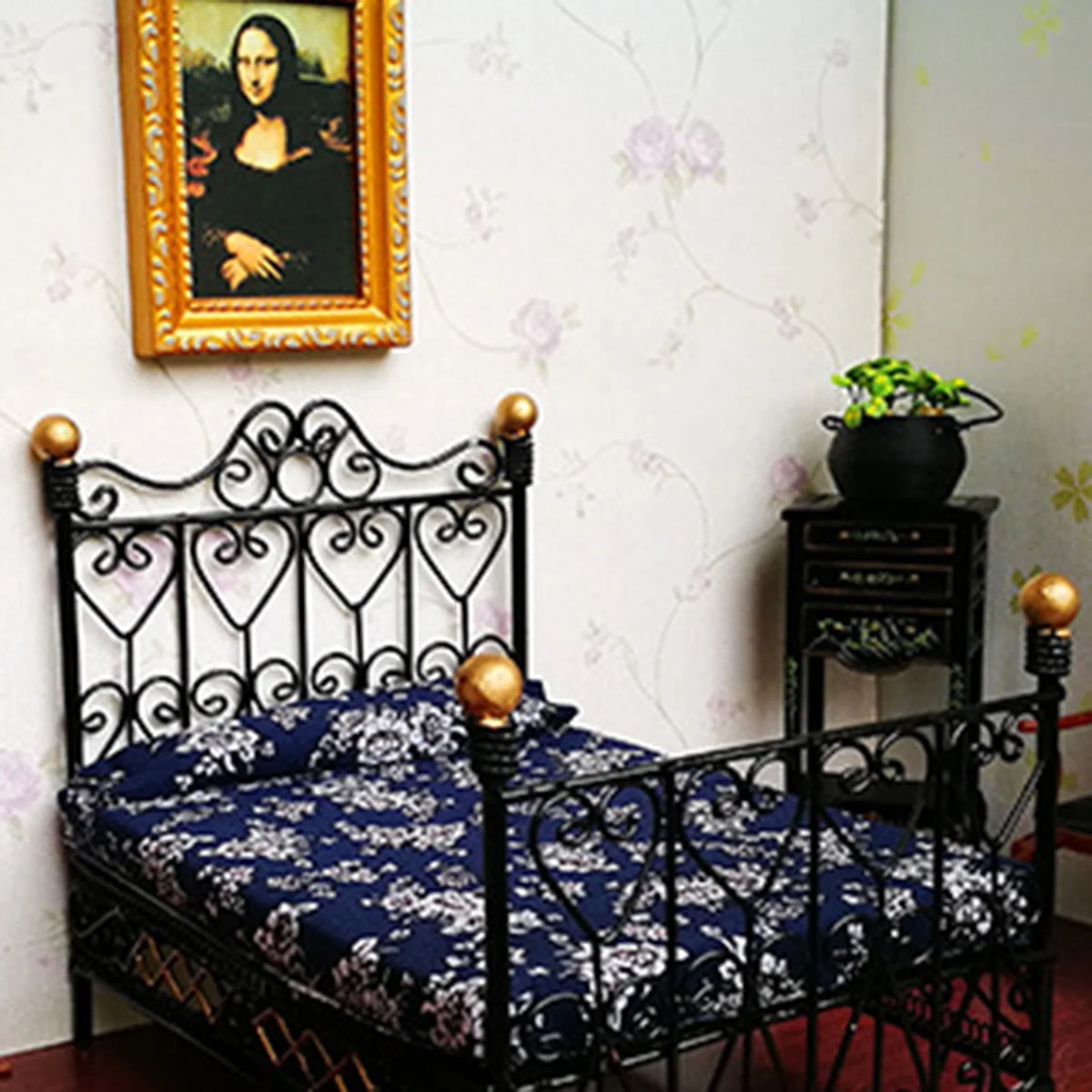 Metal Mini Double Bed Dollhouse Bed M6912