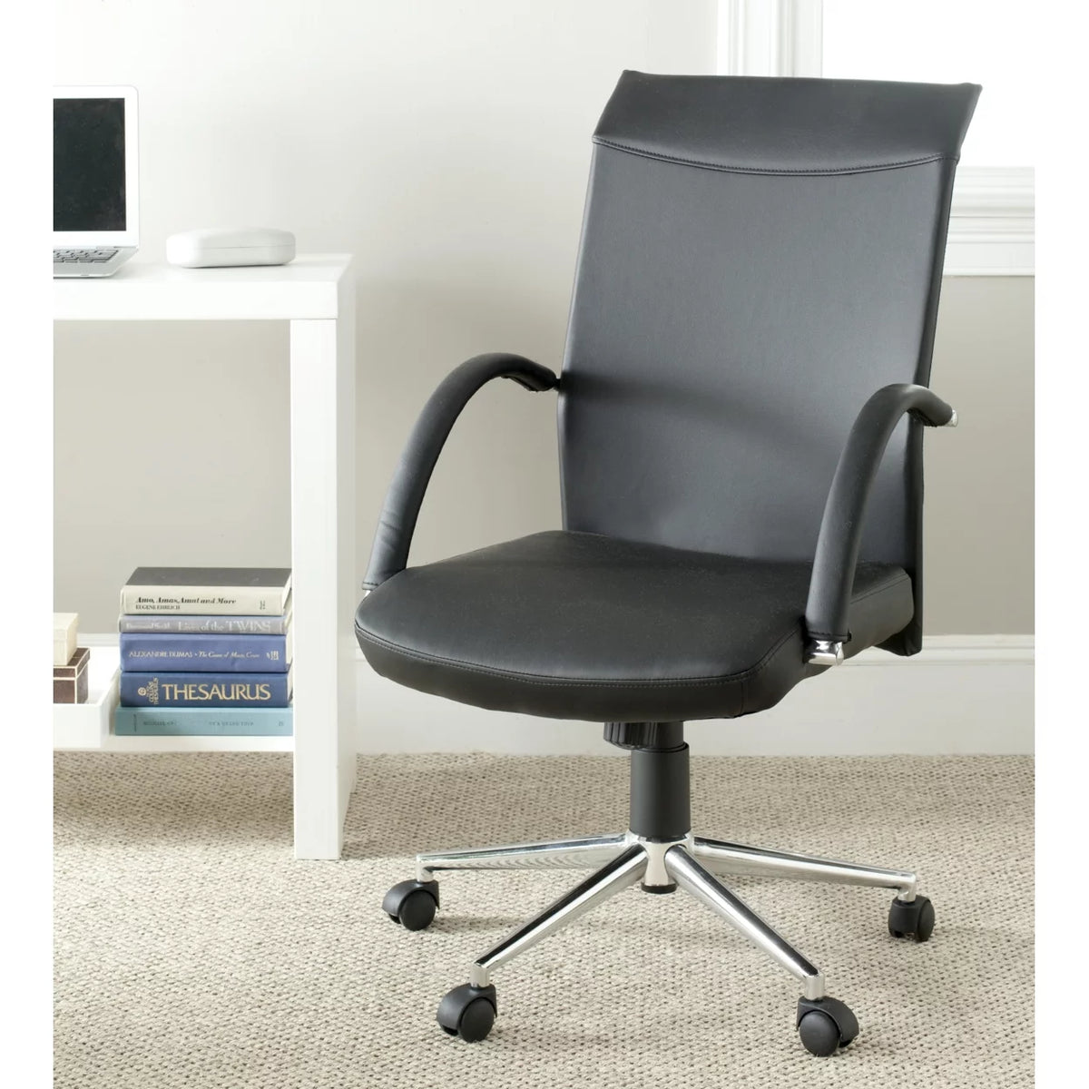 Black Desk Chair T467070